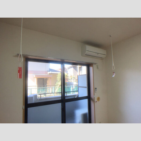 パティオ坂巻117号室 室内物干し