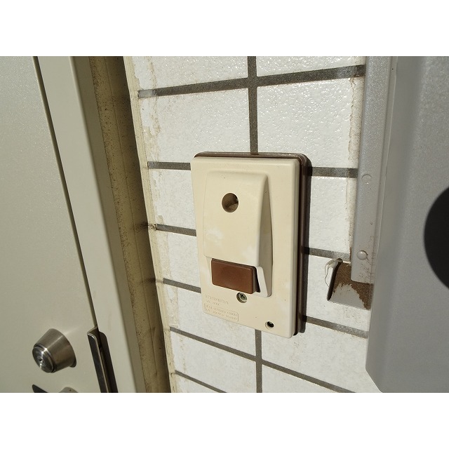 豊町中央コーポ0301号室 チャイム