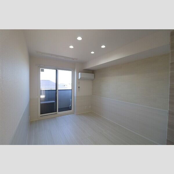 D-KISARIA　WⅠ203号室 洋室