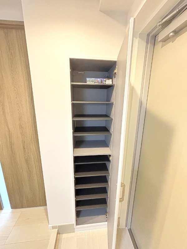 プレニーズ五反野MAXIV10階 収納