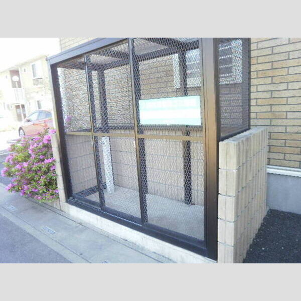 ボヌール　Ⅰ ゴミストッカー