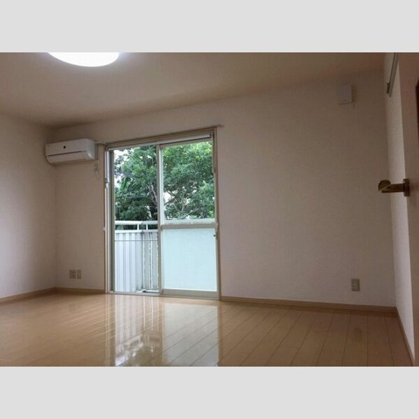 ガルデニア・T LDK12帖