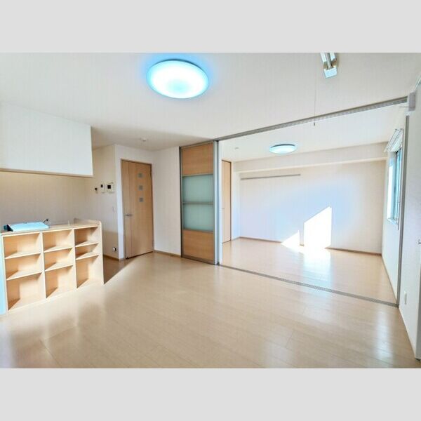 ファヴォーレⅠⅡⅢ　Ⅲ LDK12.3帖