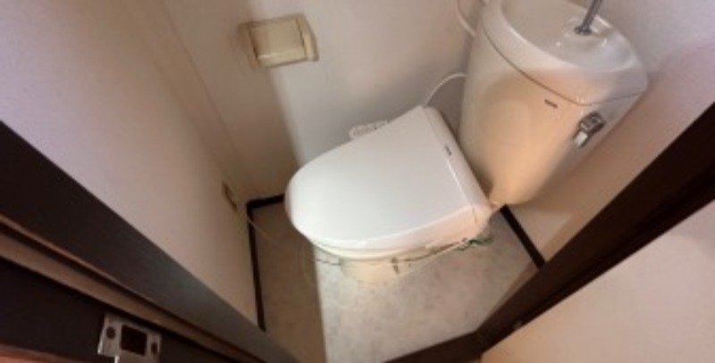 ロイヤルハイツB トイレ