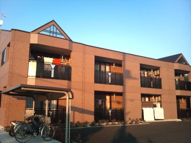 アンベリール・Ｋ・湘南 外観写真（昼）