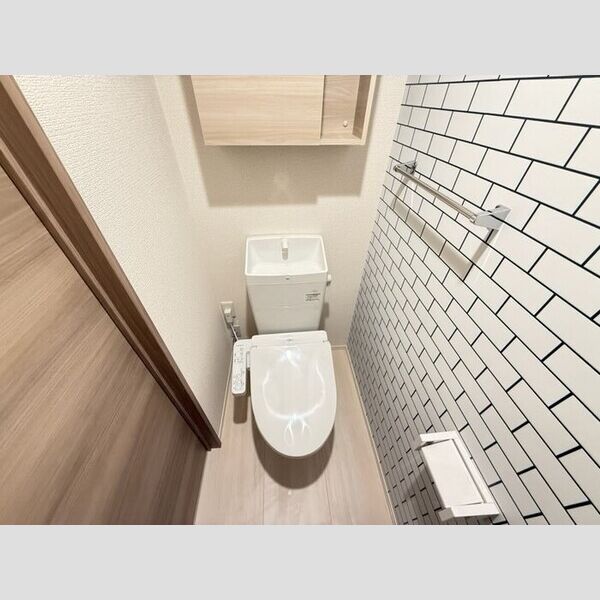 サリサ.l101号室 温水暖房洗浄便座