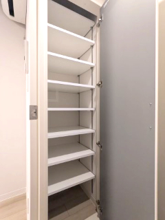 ルーデンス日暮里0402号室 収納