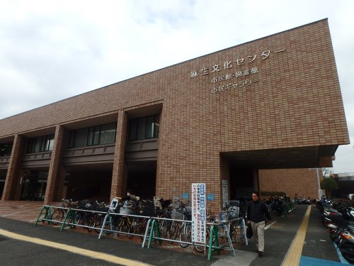 プライムアーバン新百合ヶ丘903号室 【図書館】麻生図書館まで293ｍ