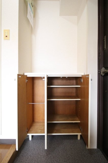 ダイアパレス幡ヶ谷 靴入