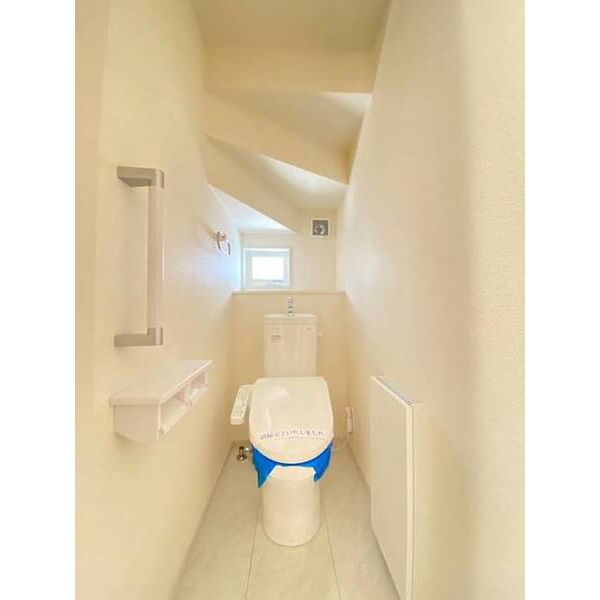 Sumai-toさいたま市岩槻区宮町010001号室 トイレ