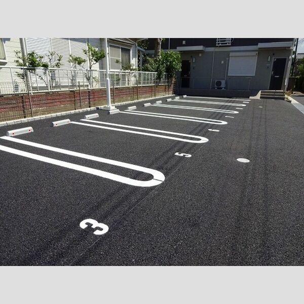 セリナ木更津　B 駐車場