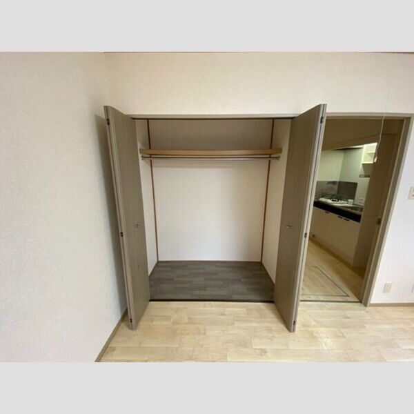 カサグランデ101号室 クローゼット