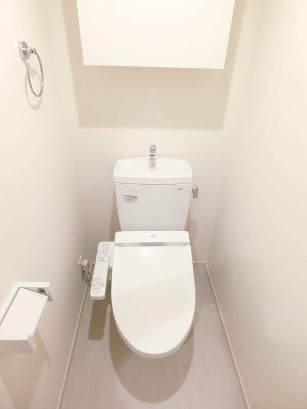 リブリ・井の頭公園ヒルズ1階 トイレ