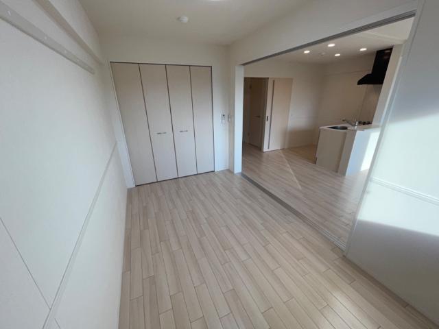 ＦＬＯＲＥＮＴＩＮＥ　ＦＬＯＡＴ（フロランタン　フロート） 洋室