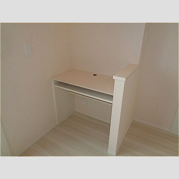 アズール アビタシオン201号室 ワークスペース