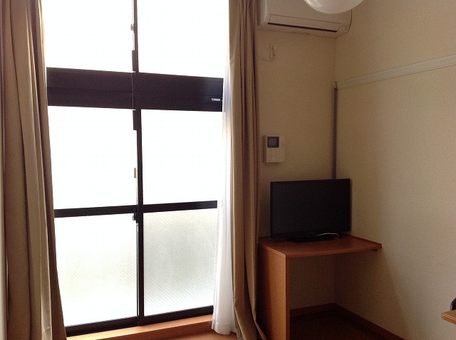 レオパレスレクエルド キッチン