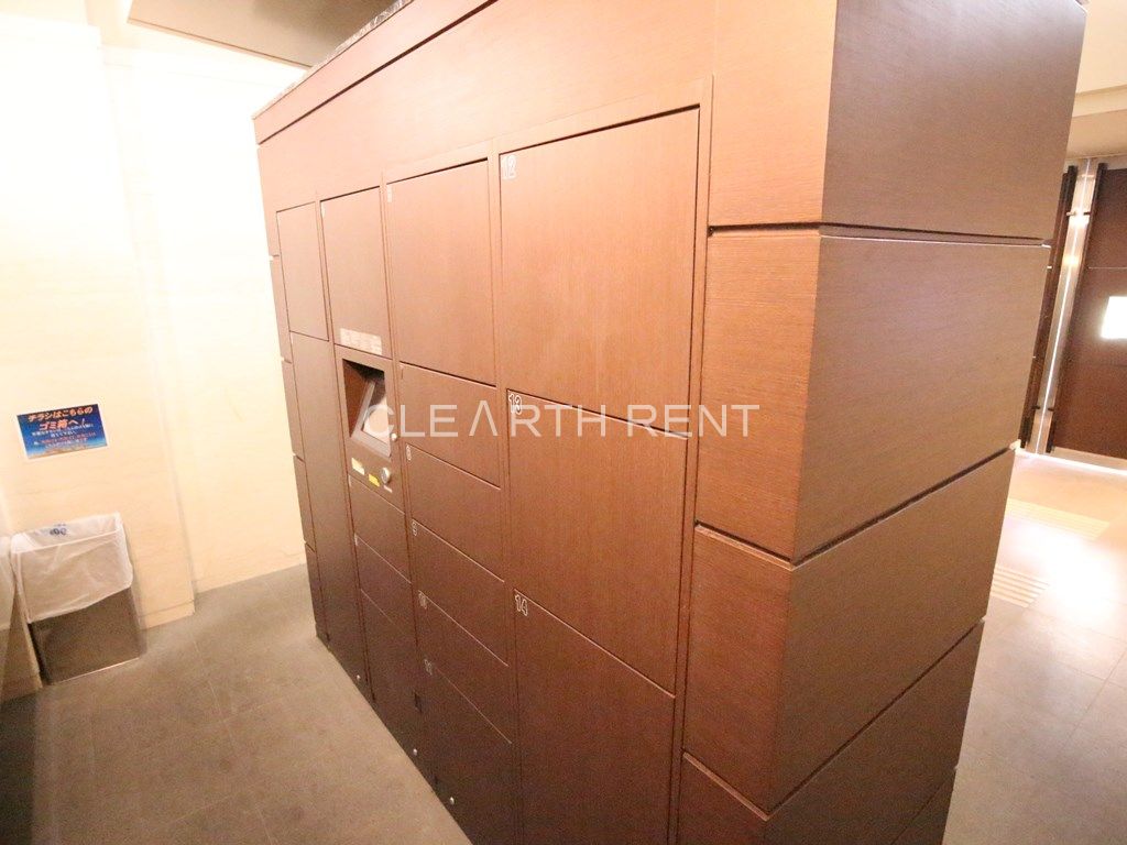 パレステュディオ新宿都庁前8階 不在時に便利な宅配ボックス☆