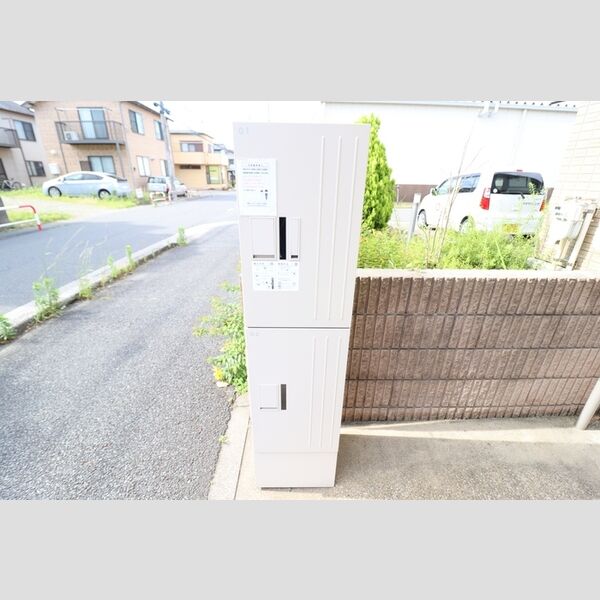 パストラル 宅配ボックス