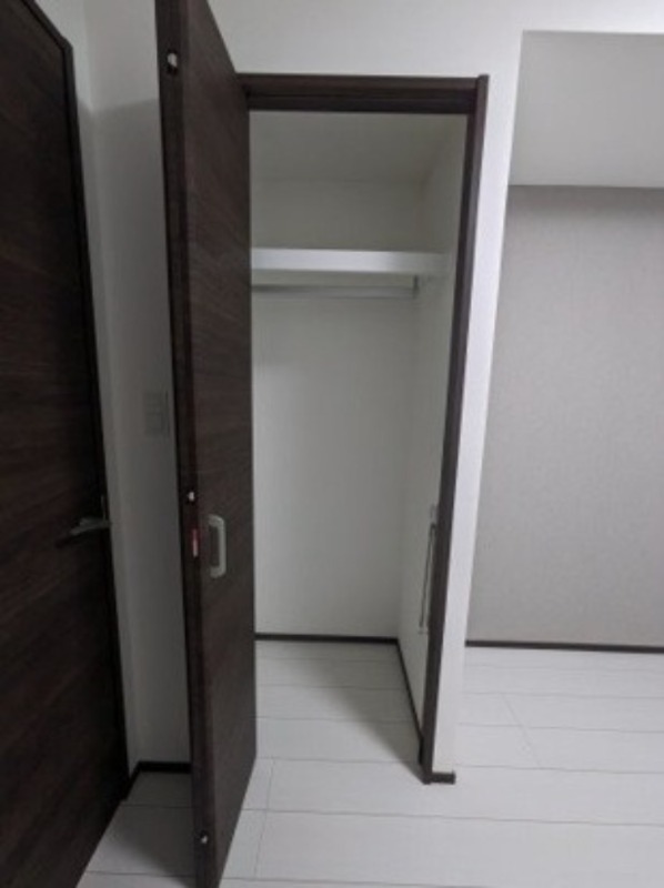 GENOVIA天王台1階 収納