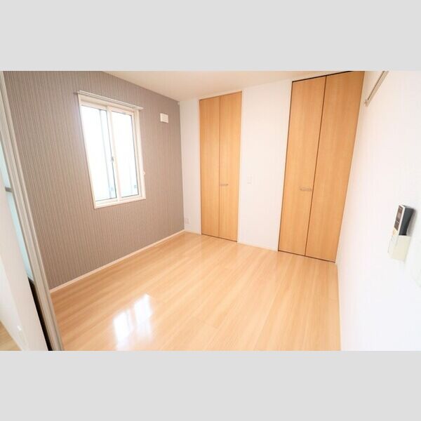 ロータス草加　Ⅱ108号室 洋室