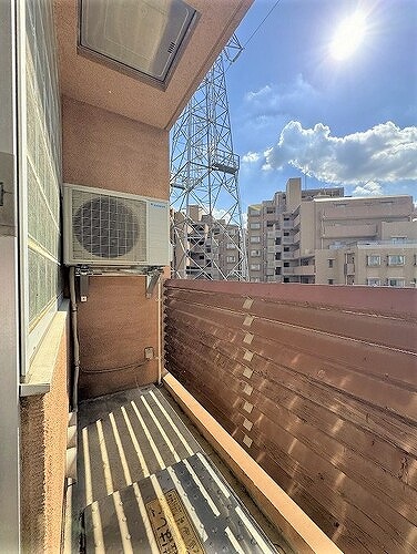 ハウス・エプタ4階 バルコニー　※クリーニング前