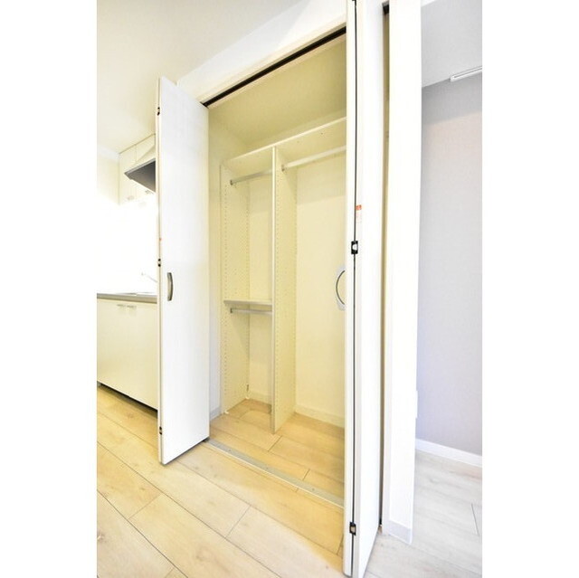 エフパークレジデンス妙蓮寺0102号室 内観