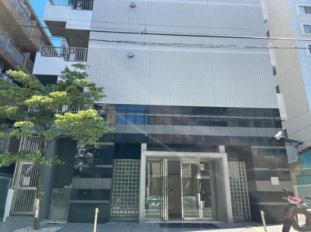 ヴィータローザ横浜吉野町2階 エントランス