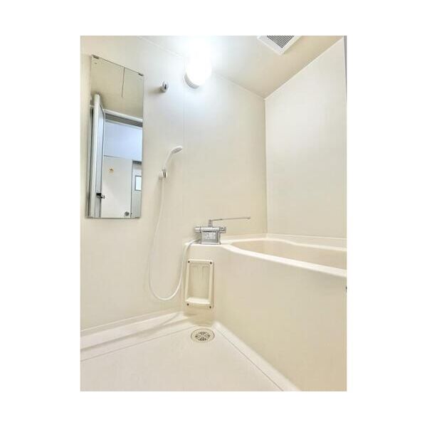 ハイツ岡野102号室 お風呂