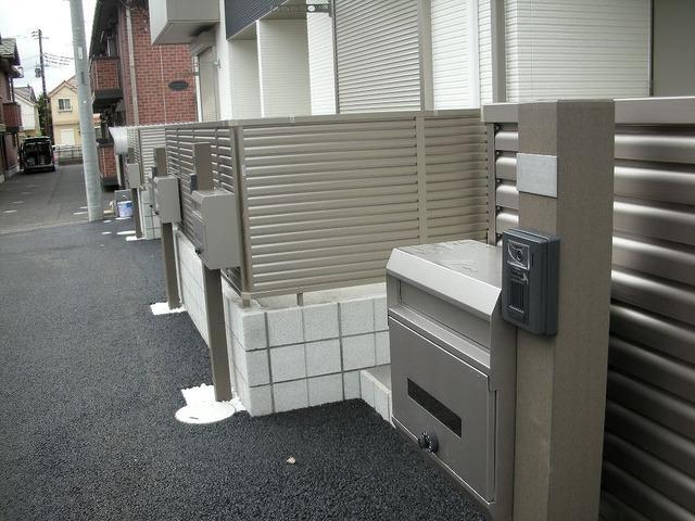 グランボヌール2階 ゴミ置き場