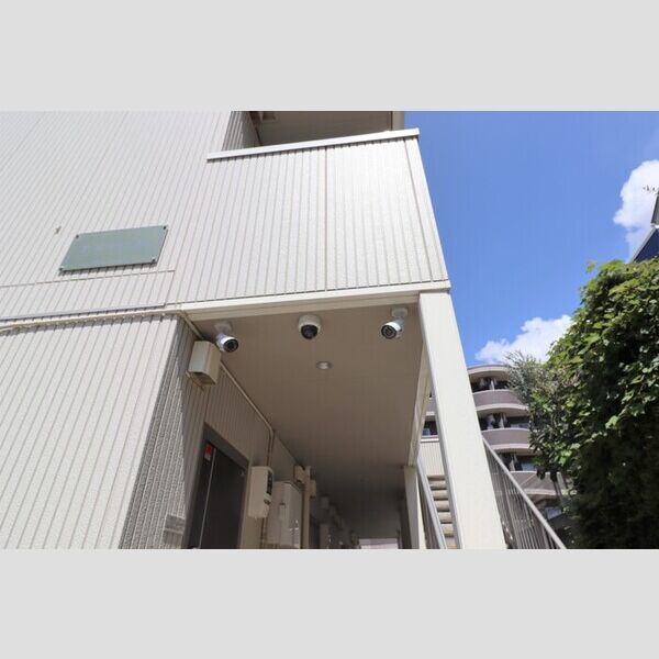 T.エテルネル103号室 防犯カメラが設置されています