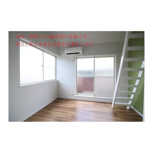 ロフティーティムール リビング