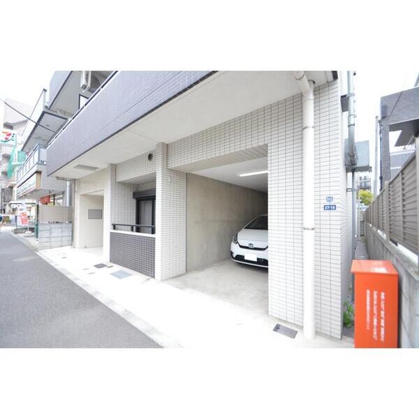 Rising　Place大森二番館601号室 駐車場