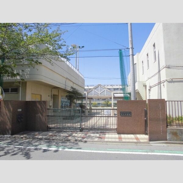 サンベリーナ 葛飾区立青戸中学校まで578m