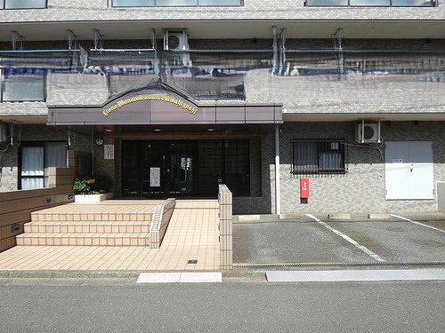 ライオンズマンション所沢東 エントランス
