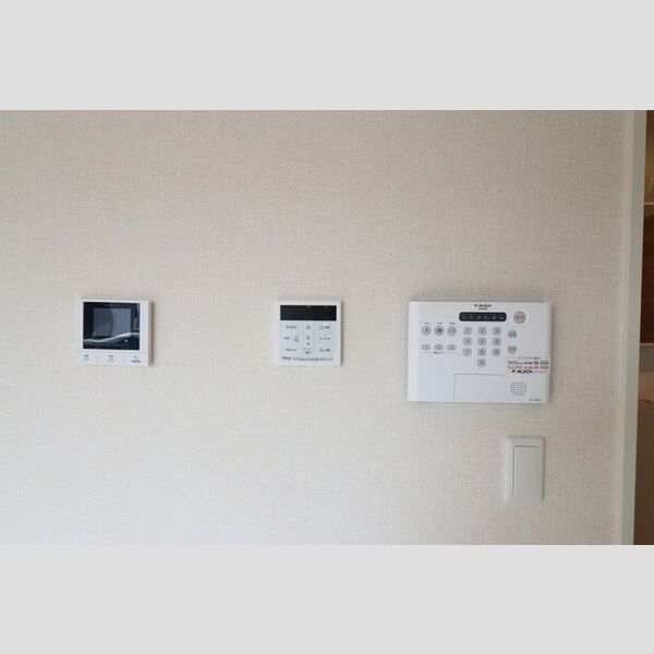 プランドールB302号室 アルソックホームセキュリティ&モニター付インターホン