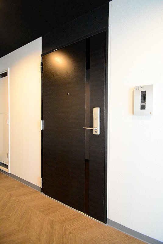 グランドコンシェルジュ世田谷アジールコート1階 玄関