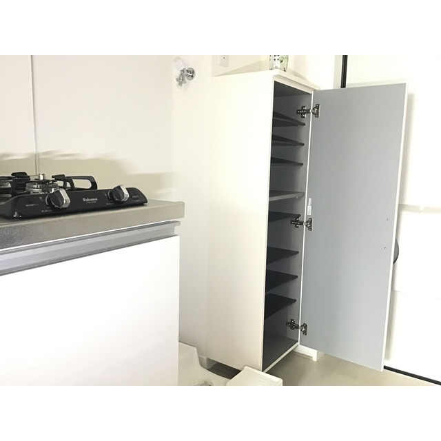 アザーレ・ターコイズ 内観