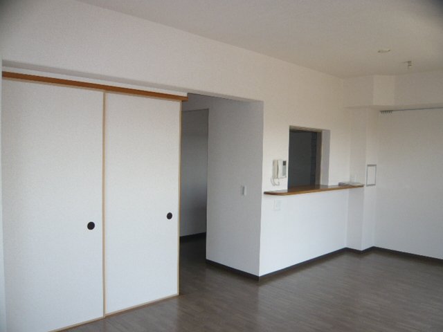 ヴェルドミール幸 リビング