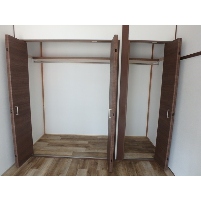 長後ハイツ16号室 内観