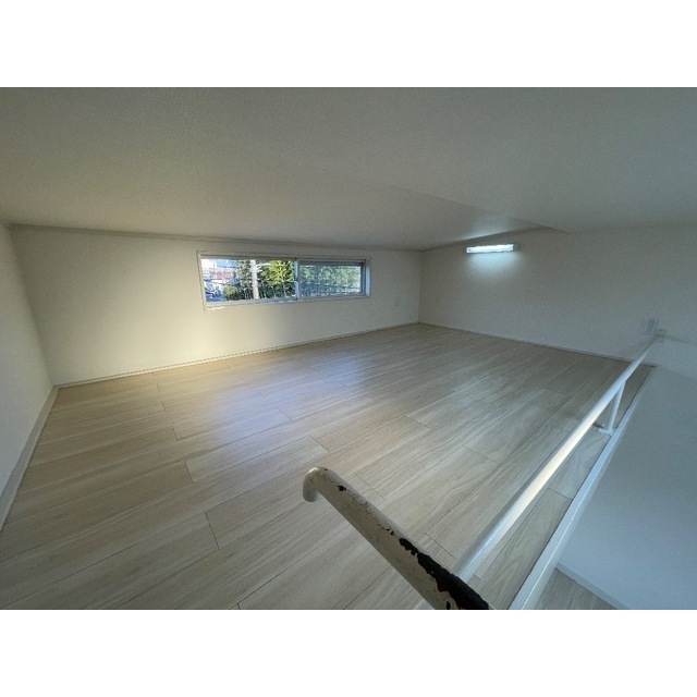 スカイコート202号室 内観