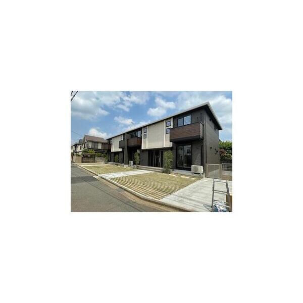 シャムロックメゾン 駐車場