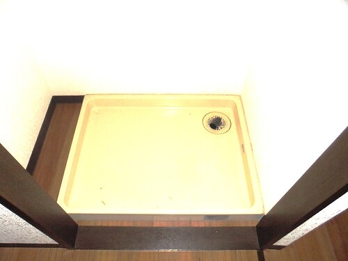 ライオンズステーションプラザ二俣川 室内洗濯置き場