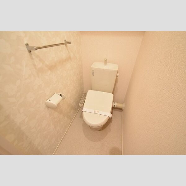 ロイヤルレジデンス本厚木 温水洗浄暖房便座