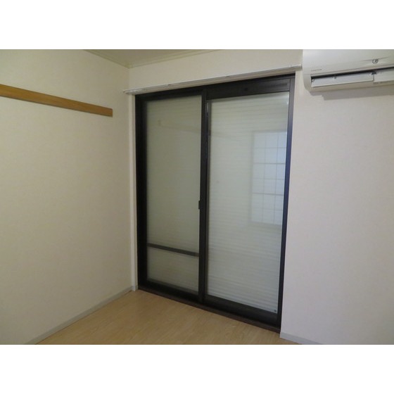 メゾン・アメニテ 居室・リビング