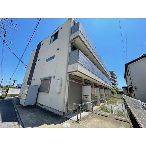 フラット柏0106号室 外観