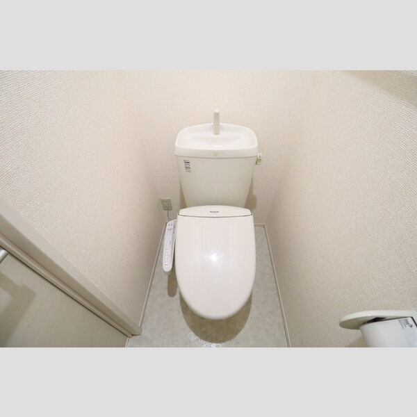 プランドール岩野木101号室 温水洗浄暖房便座