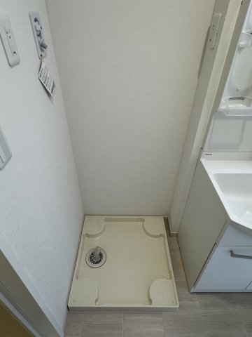 サンストリア0101号室 同じ間取り、反転タイプの別部屋お部屋の写真です。