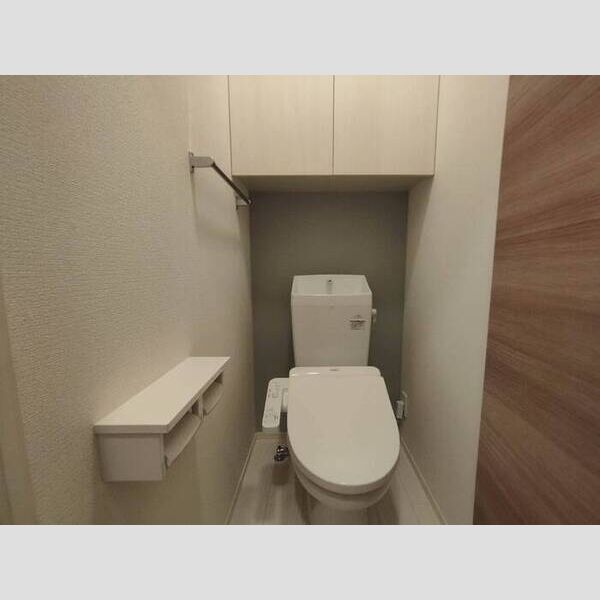 セレスティア北烏山106号室 トイレ