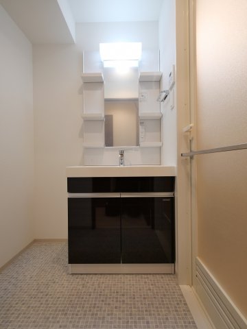 ジェノヴィア桜上水Ⅱ4階 内観