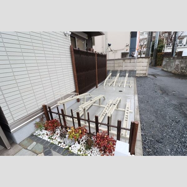 CABIN吉祥寺101号室 駐輪場